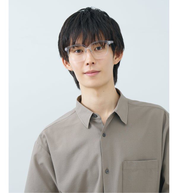  「小顔に見せてくれる計算されたウェリントン型 レンズ交換券付」|メガネ|