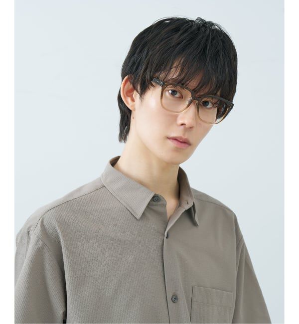  「小顔に見せてくれる計算されたウェリントン型 レンズ交換券付」|メガネ|
