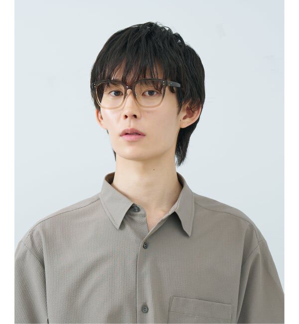  「小顔に見せてくれる計算されたウェリントン型 レンズ交換券付」|メガネ|
