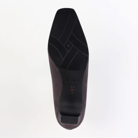 銀座かねまつ「【本革】【防水】Vカットアクアベルパンプス」|パンプス|