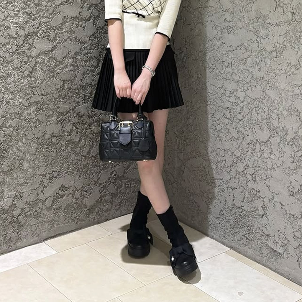 ダイアナ「キルティングハンドバッグ　SH6647」|ハンドバッグ|