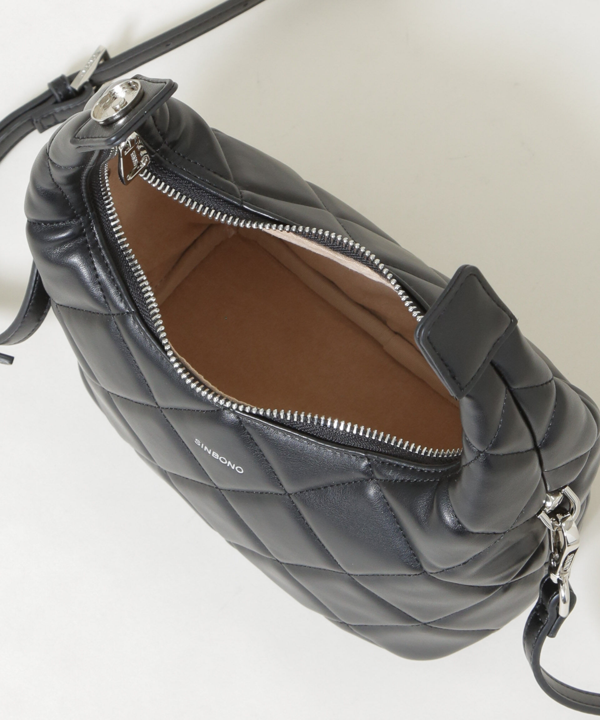 NANO universe「SINBONO/Vienna Crossbody Bag Quilting」|ショルダー・メッセンジャー|