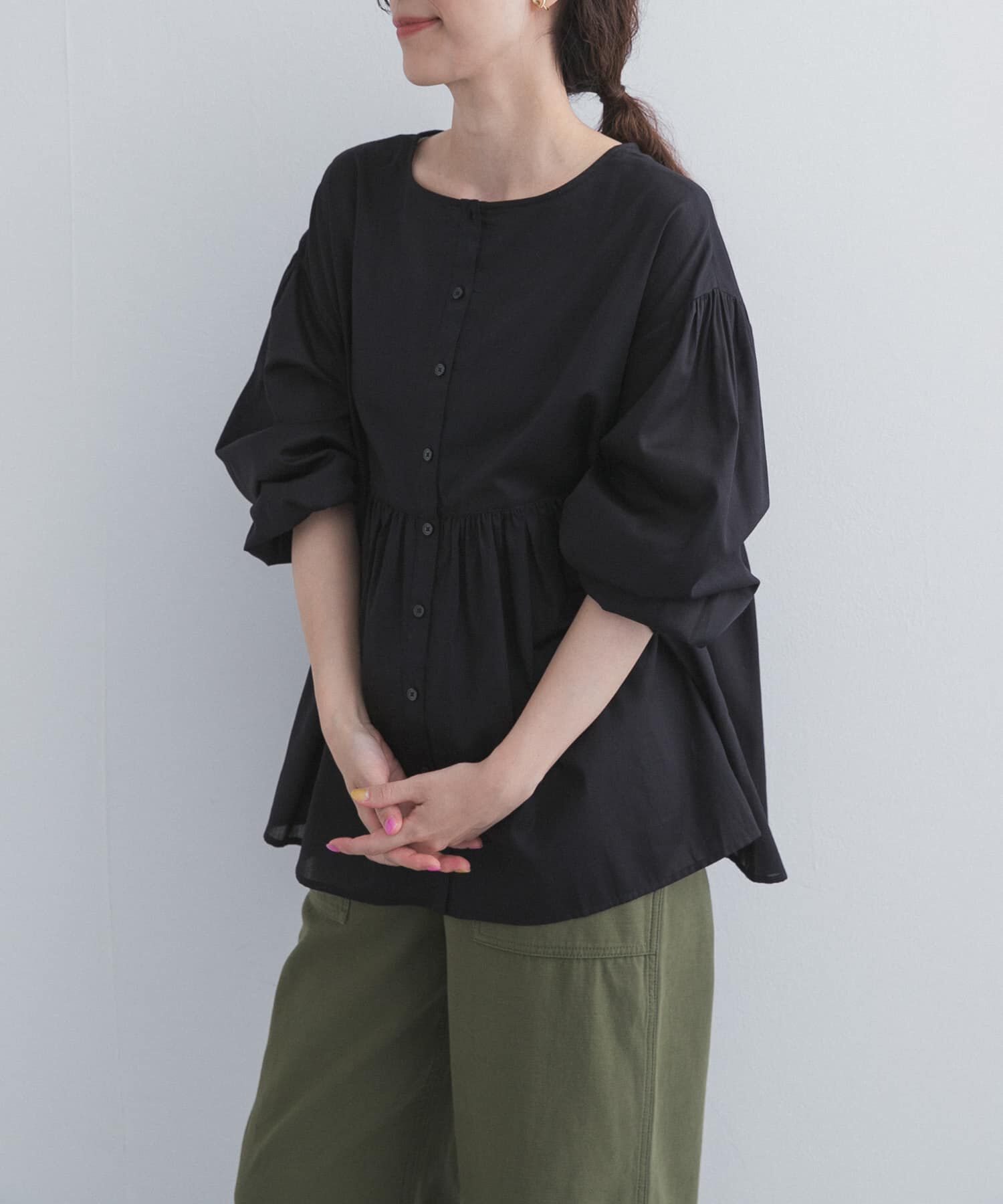 URBAN RESEARCH DOORS「コットンツイル2WAYギャザーブラウス 26AW」|シャツ・ブラウス|