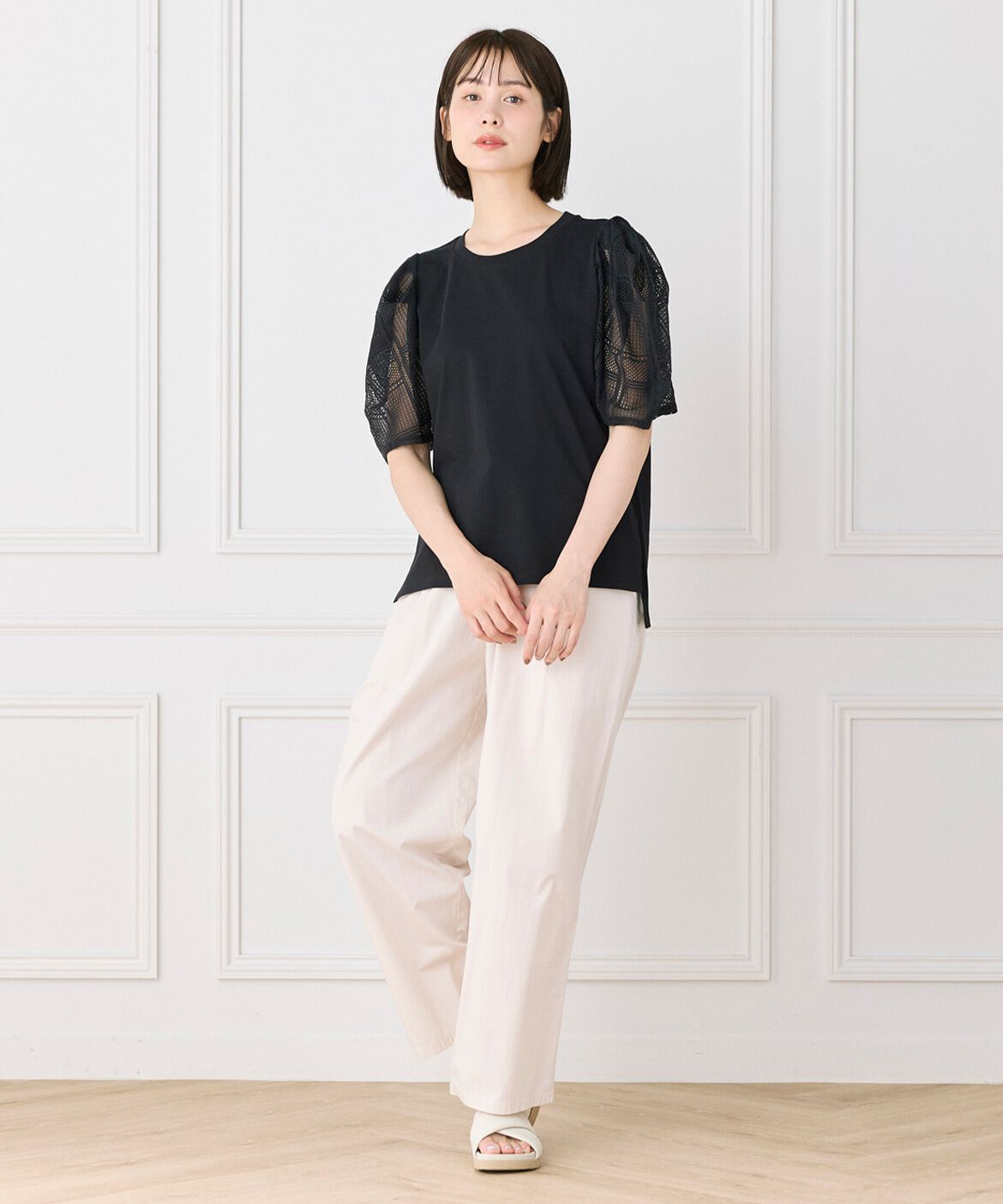 DAY by DAY it&rsquo;s international「袖レースカットソー｜涼しげな幾何学レースで魅せる大人Tシャツ」|Tシャツ・カットソー|