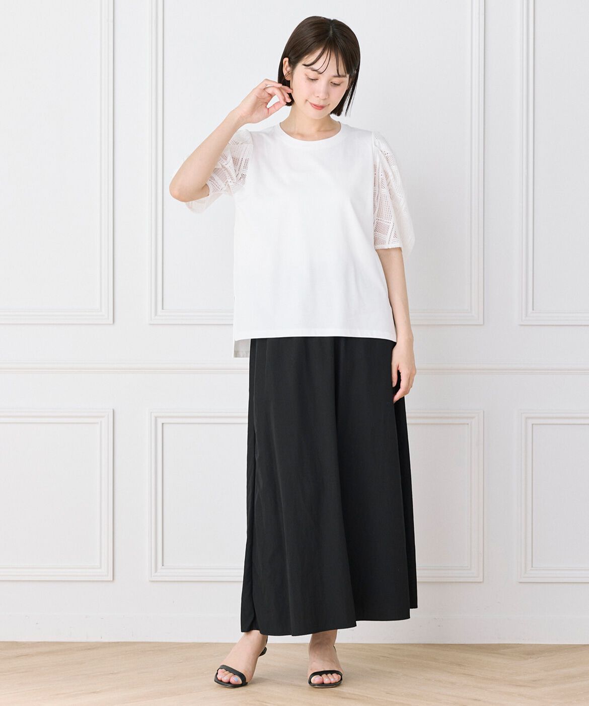 DAY by DAY it&rsquo;s international「袖レースカットソー｜涼しげな幾何学レースで魅せる大人Tシャツ」|Tシャツ・カットソー|