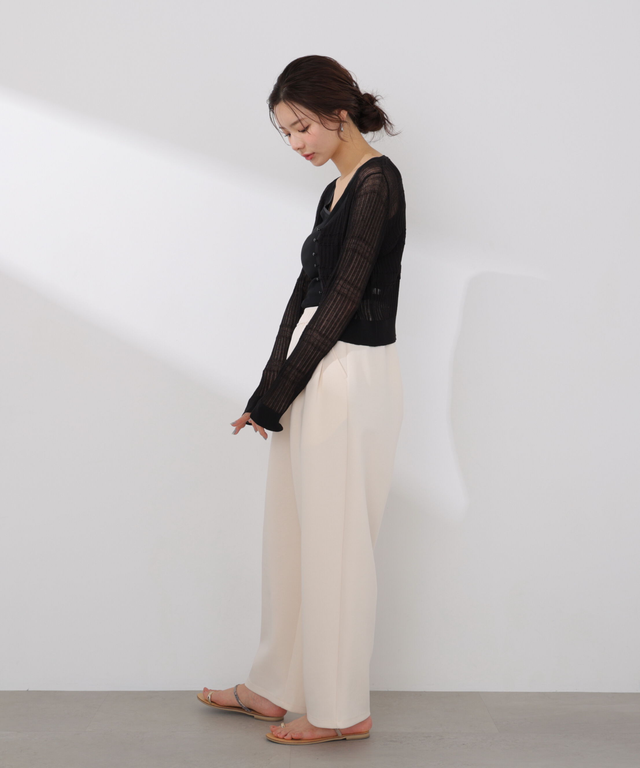 PROPORTION BODY DRESSING「〈a/mie〉変わり織透かし編みカーディガン 26SS」|ニット・セーター|
