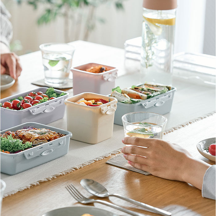 BACKYARD FAMILY「push&push ランチボックス 400ml 通販 弁当箱 お弁当箱 おかず入れ フードコンテナ」|食器・キッチングッズ|