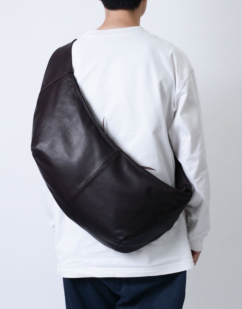 master-piece「Sash Leather スリングバッグL」|ショルダー・メッセンジャー|チョコ