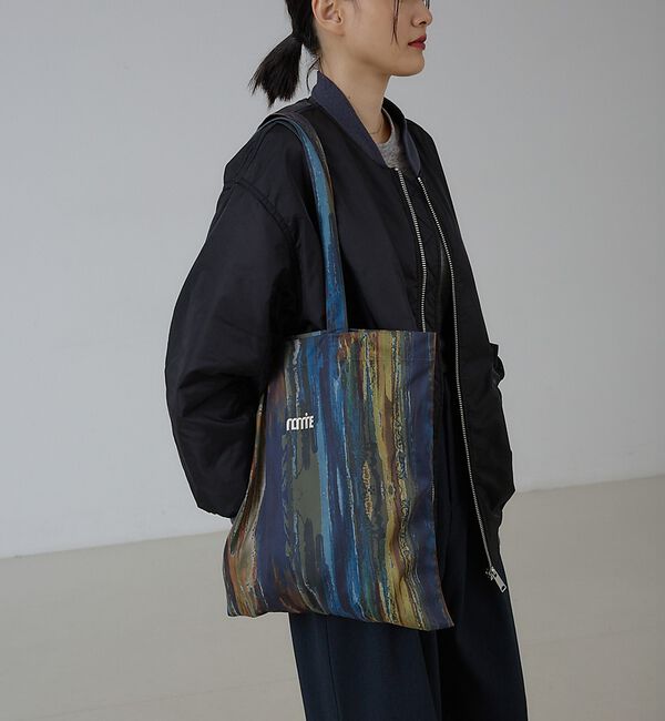 NOMINE「アイコン刺繍 ペイント柄アートプリント ロングハンドル トートバッグ【予約】」|トートバッグ|
