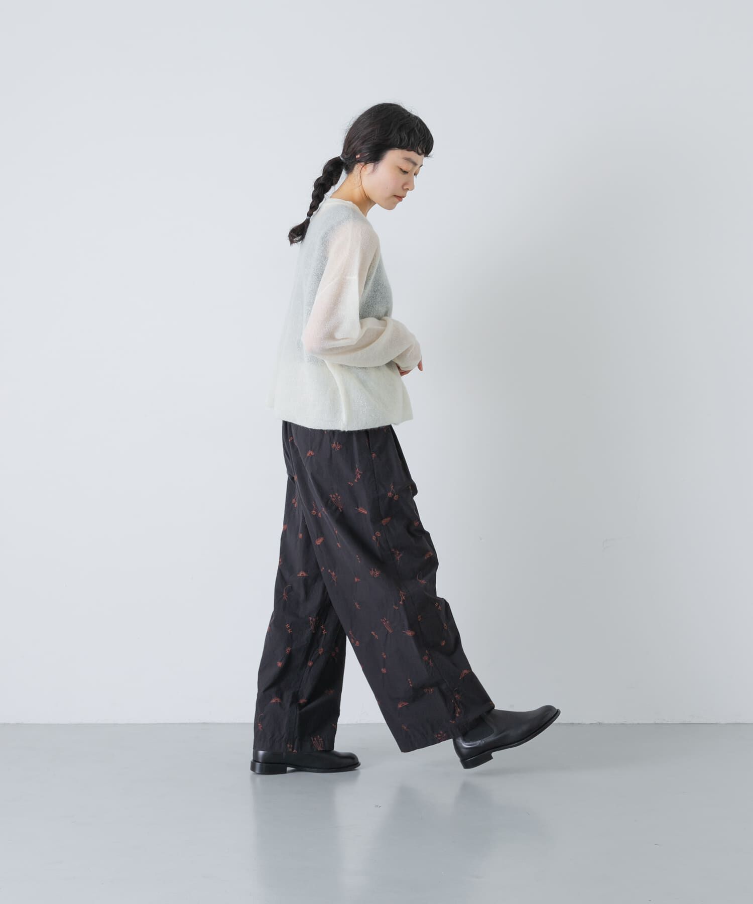 かぐれ「ドローイング刺繍パンツ」|その他|