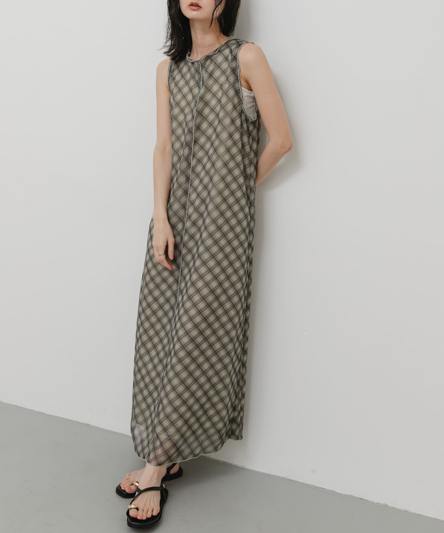 SENSE OF PLACE by URBAN RESEARCH「チェックシアーナローワンピース」|ワンピース|
