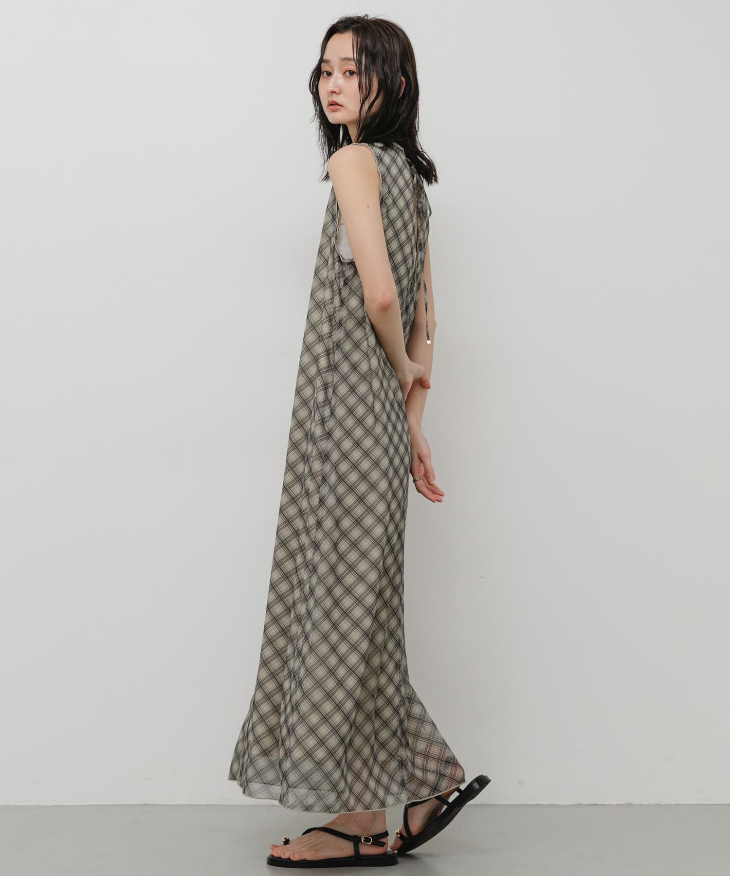 SENSE OF PLACE by URBAN RESEARCH「チェックシアーナローワンピース」|ワンピース|