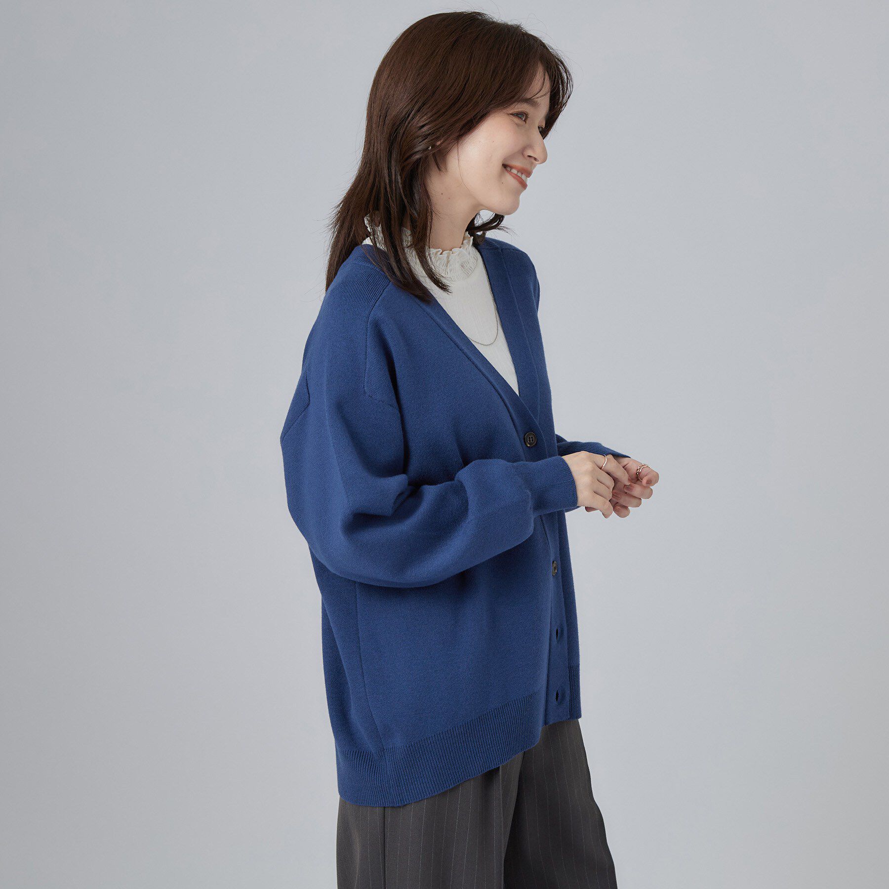 SHOO･LA･RUE「【毛玉レス/S-LL/洗濯機可/体型カバー】Vネックゆったりカーディガン」|カーディガン|