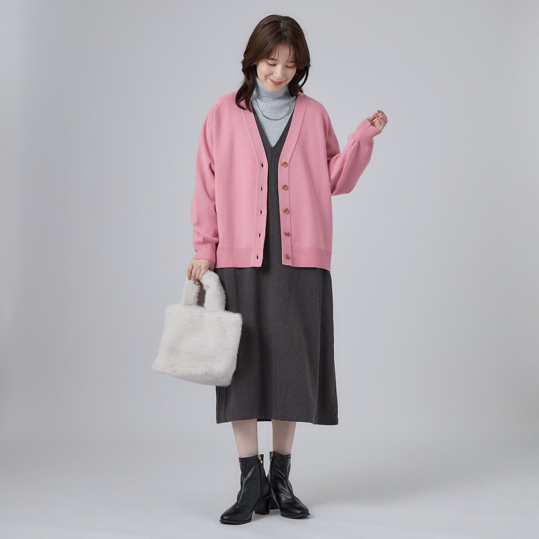SHOO･LA･RUE「【毛玉レス/S-LL/洗濯機可/体型カバー】Vネックゆったりカーディガン」|カーディガン|