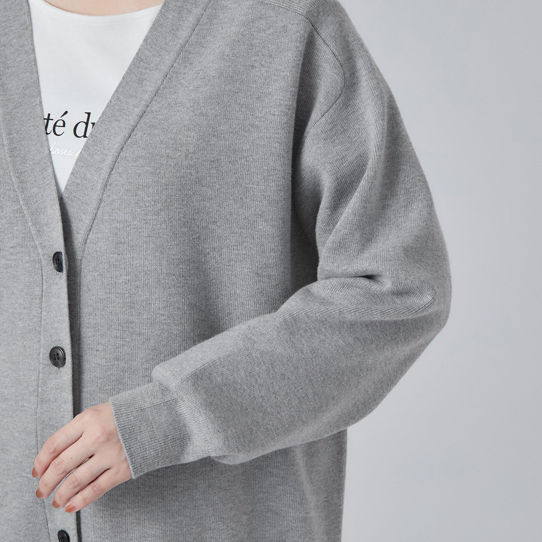 SHOO･LA･RUE「【毛玉レス/S-LL/洗濯機可/体型カバー】Vネックゆったりカーディガン」|カーディガン|