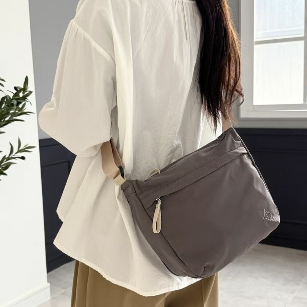 BACKYARD FAMILY「リズデイズ ショルダーバッグ LIZDAYS lz-70704 通販 ショルダーバック」|ショルダー・メッセンジャー|グレー1