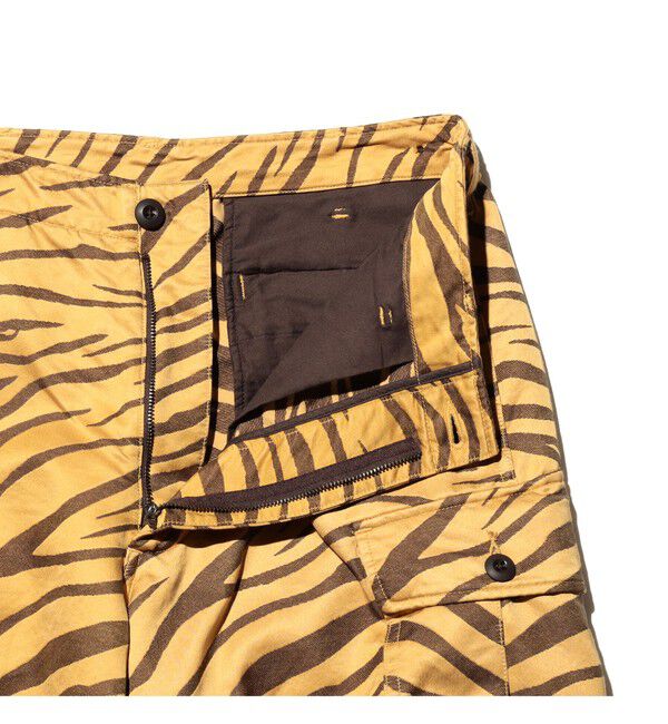 BEAMS PLUS「MIL 6 Pocket Cotton Satin Jacquard」|チノ|