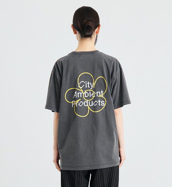 SHIPS「City Ambient Products: フラワー プリント フェード ピグメント Tシャツ」|Tシャツ・カットソー|