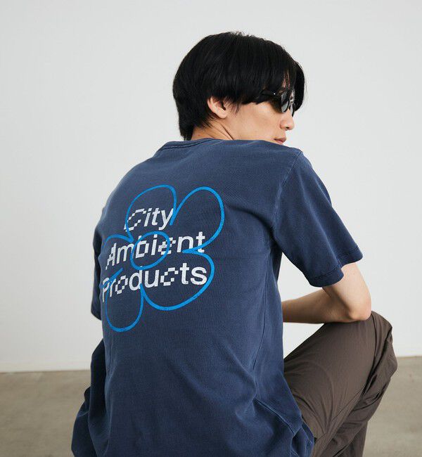 SHIPS「City Ambient Products: フラワー プリント フェード ピグメント Tシャツ」|Tシャツ・カットソー|ネイビー