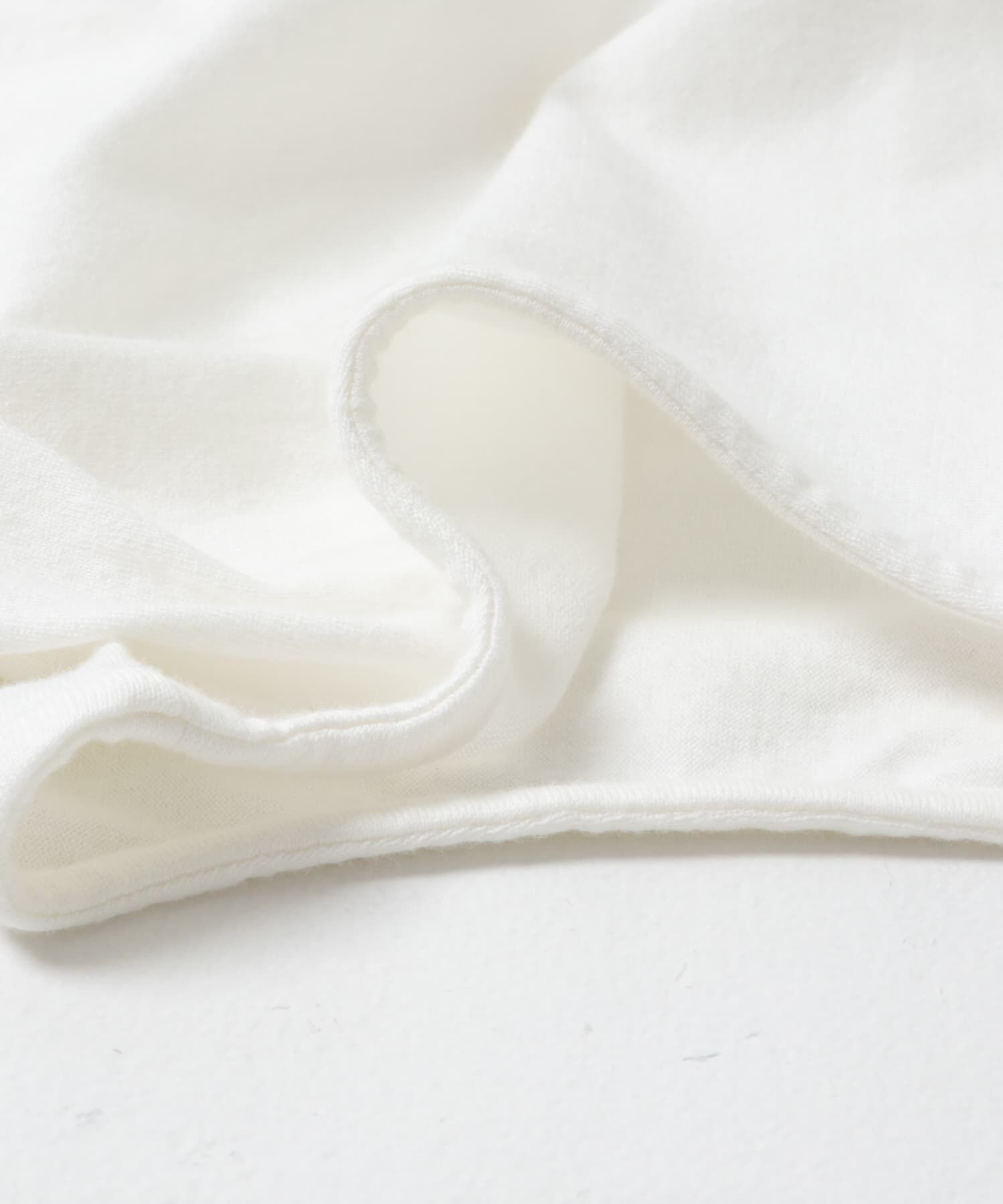 かぐれ「裾フリルノースリーブインナーカットソー」|Tシャツ・カットソー|