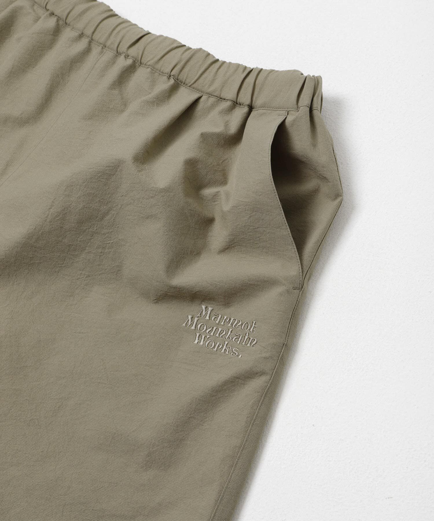 URBAN RESEARCH DOORS「『別注』Marmot&times;DOORS　DOT AIR SHORTS」|その他|