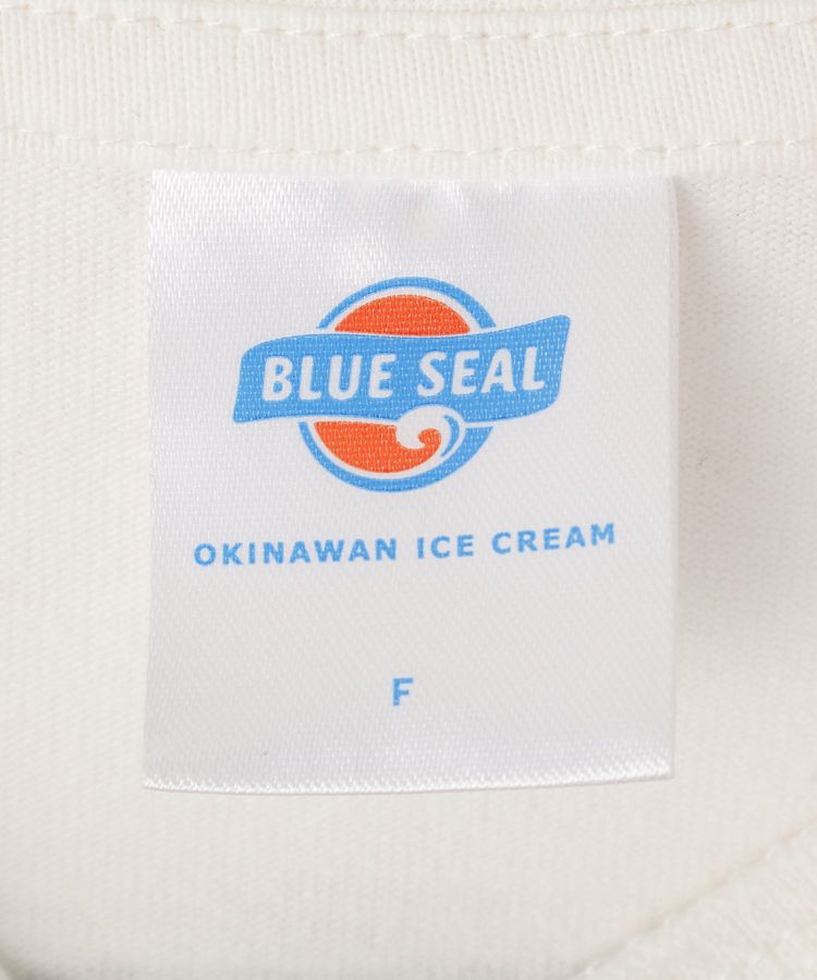 AMERICAN HOLIC「【沖縄・EC限定 BLUE SEAL】ジョニーフォトTシャツ」|Tシャツ・カットソー|