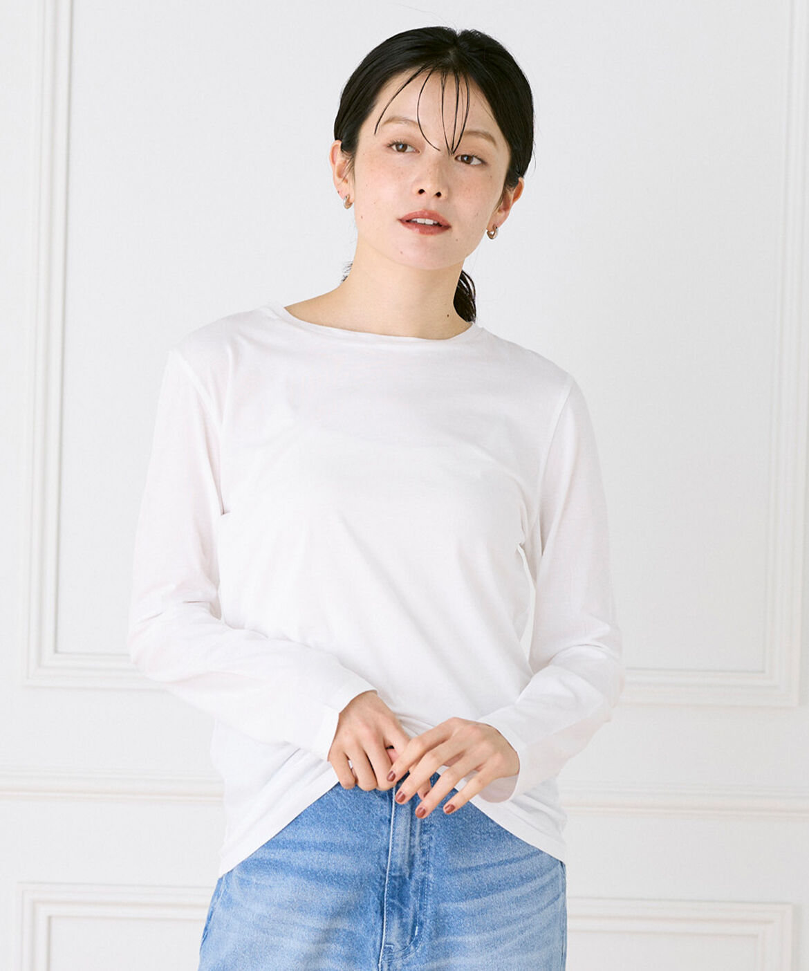 DAY by DAY it&rsquo;s international「コットンシアーロングTシャツ｜手元から垢抜ける旬の万能シアーT」|Tシャツ・カットソー|オフホワイト1