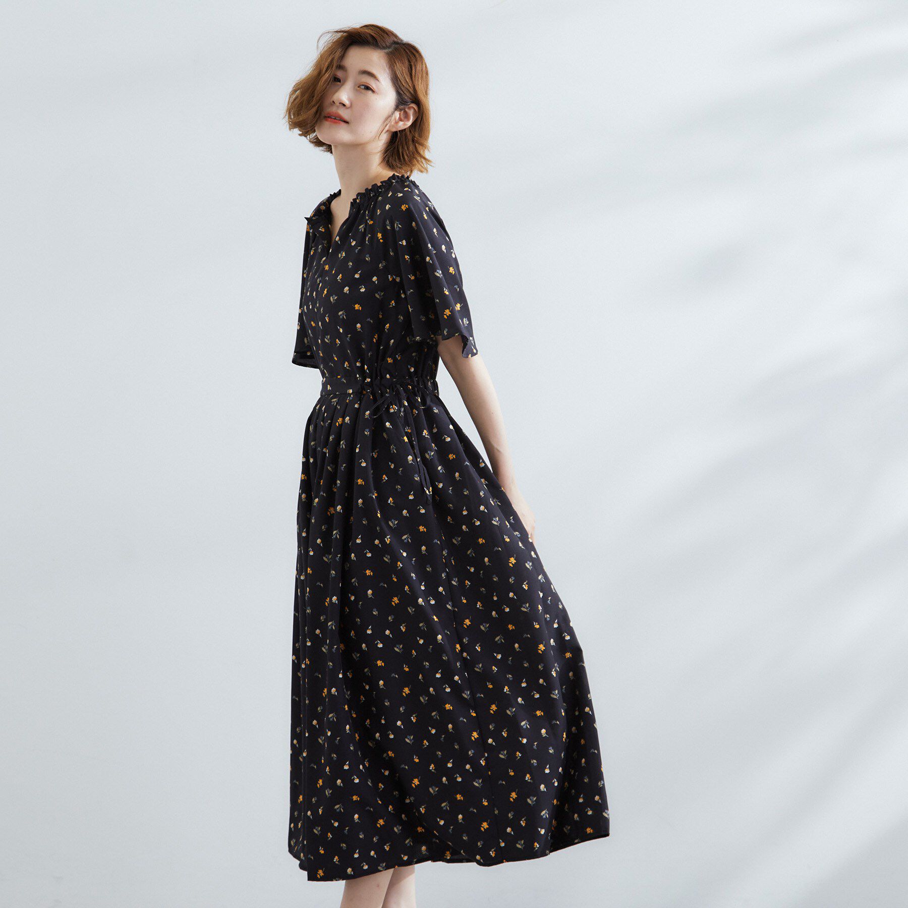 grove「【晴れの日も雨の日も】撥水エアリーフレアスリーブワンピース」|ワンピース|フラワー(119)