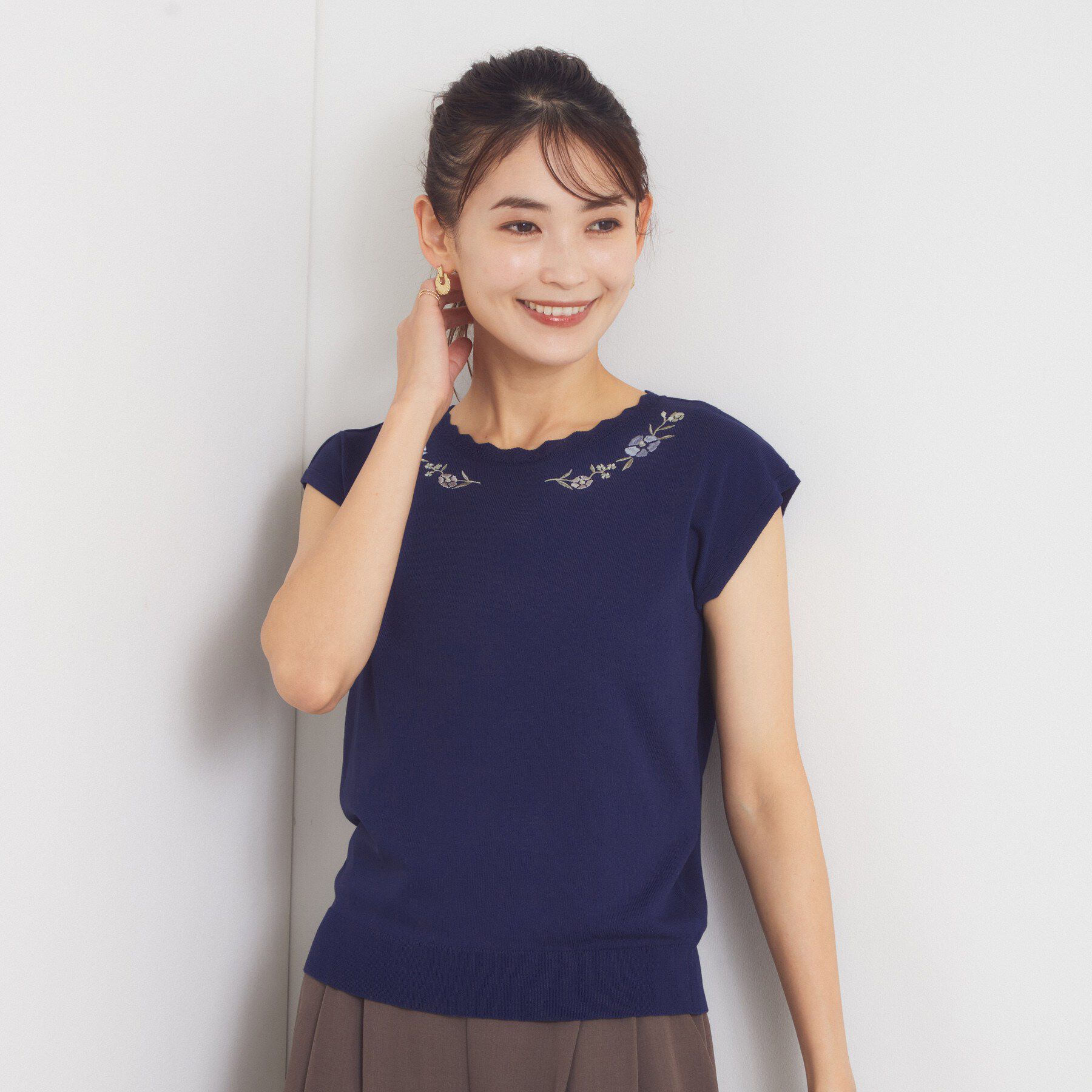 ITS&rsquo;DEMO「スカラップ刺繍ニット」|Tシャツ・カットソー|