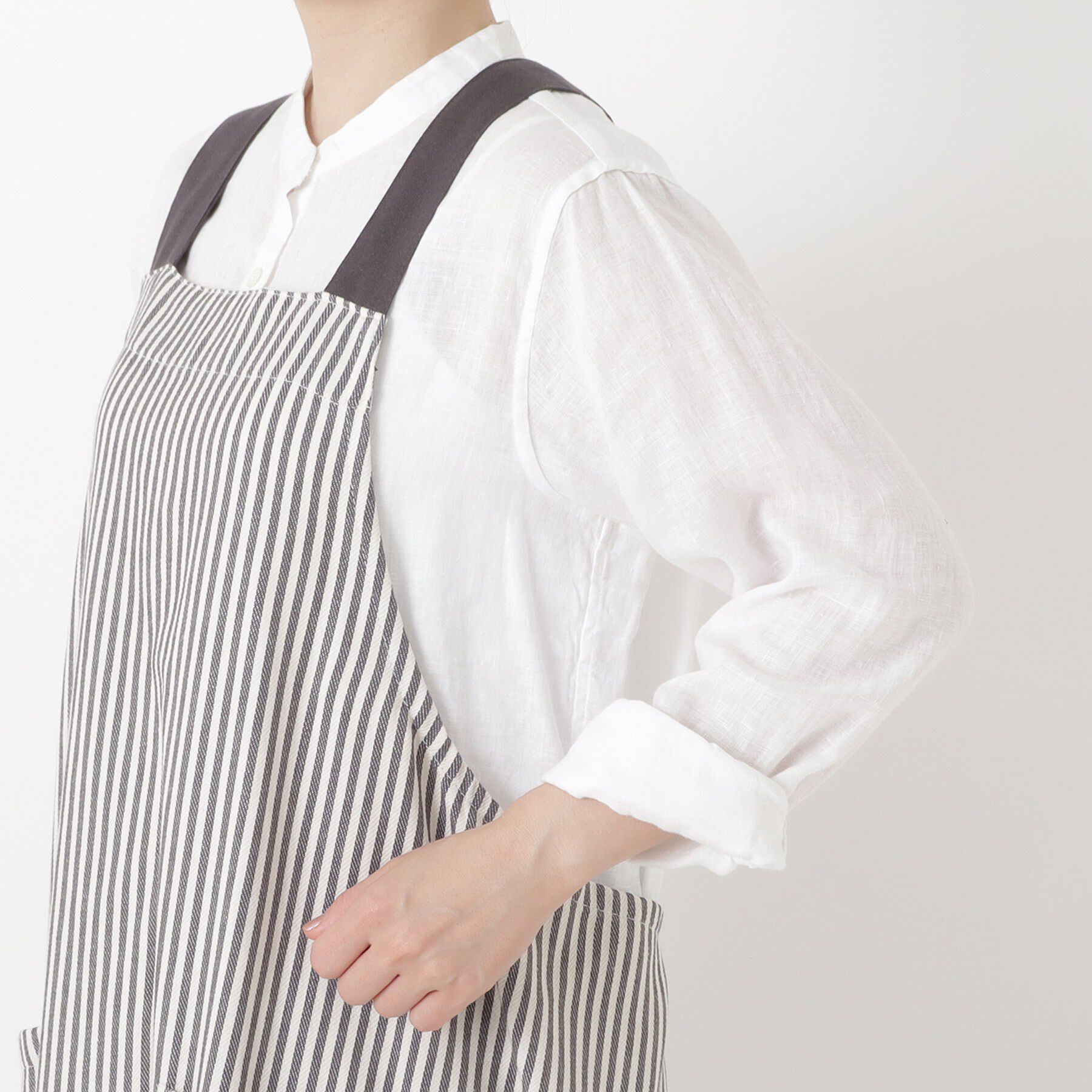 212 KITCHEN STORE「ヘリンボーン織りエプロン BK」|食器・キッチングッズ|