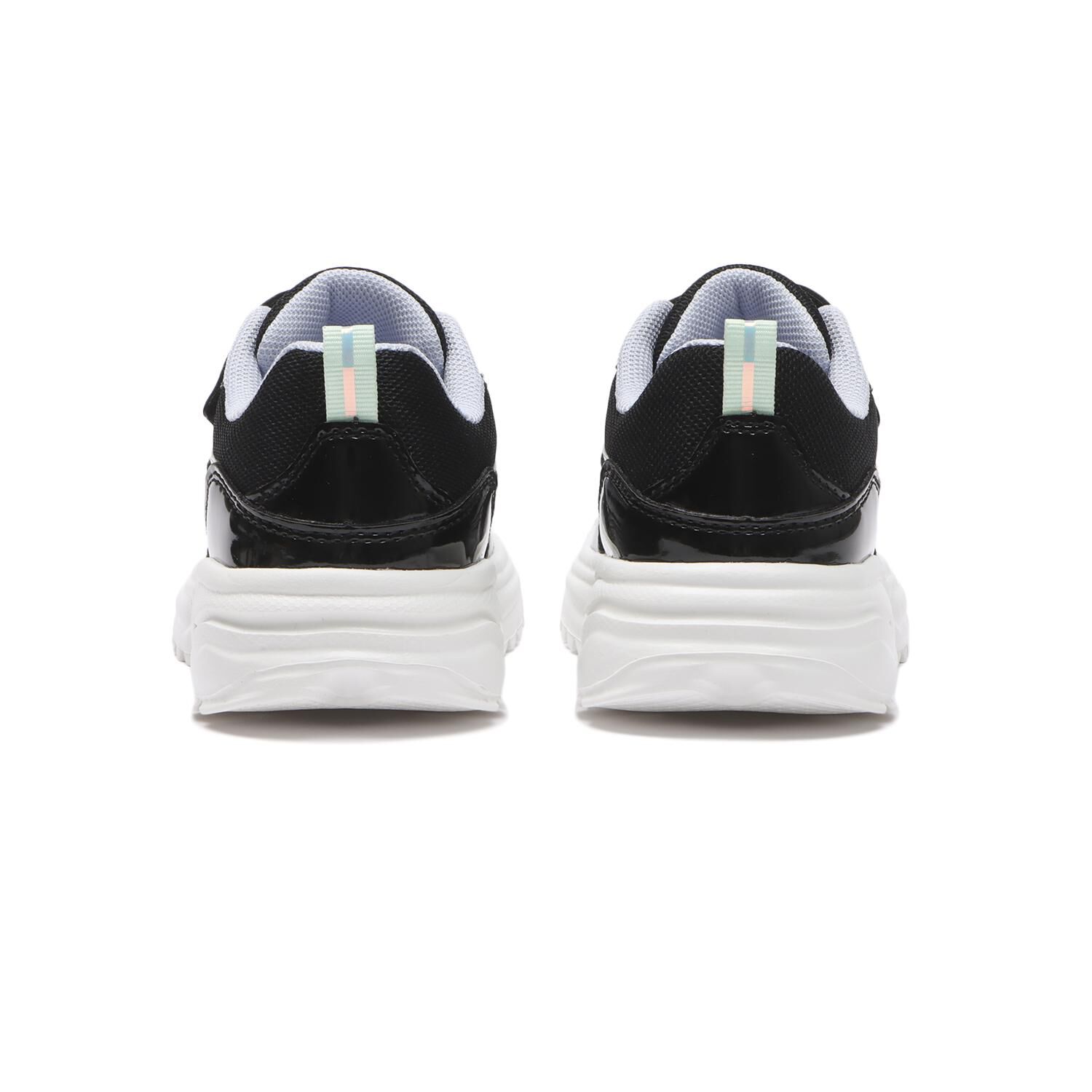 NUOVO「【NUOVO】17-22(H) JENNIE」|スニーカー|