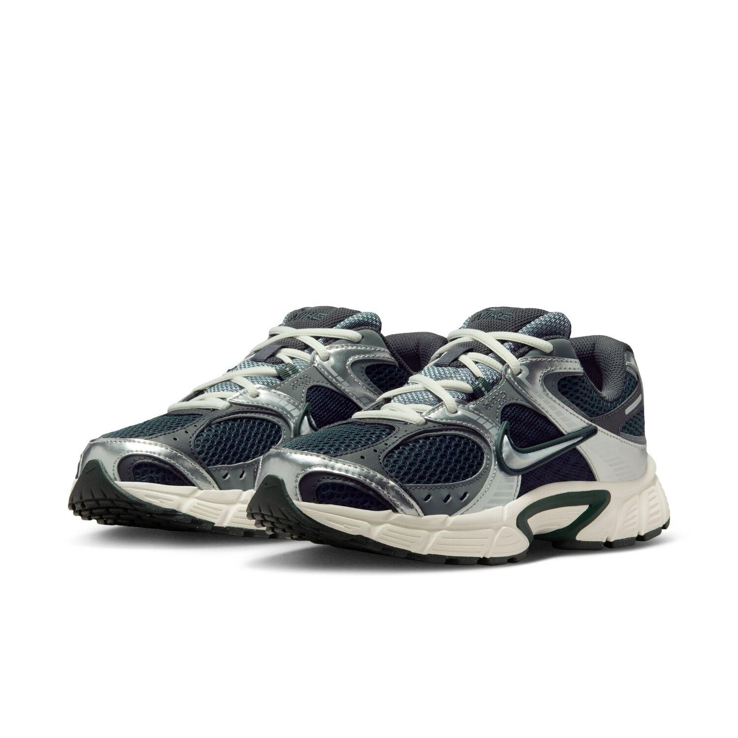NIKE「【NIKE】W V5 RNR」|スニーカー|