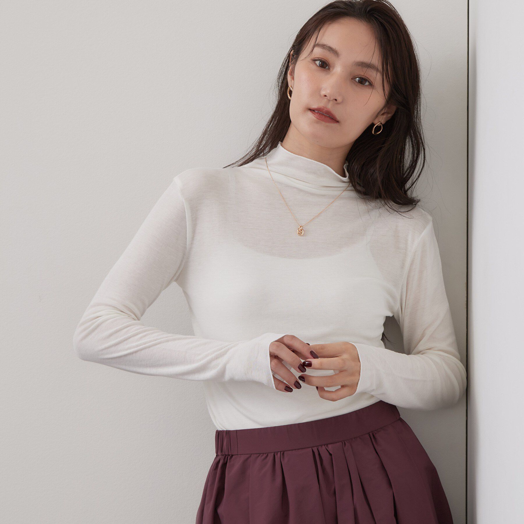 OPAQUE.CLIP「なめらかシアーハイネックカットソー【洗濯機OK／抗ピル】」|Tシャツ・カットソー|ホワイト(001)