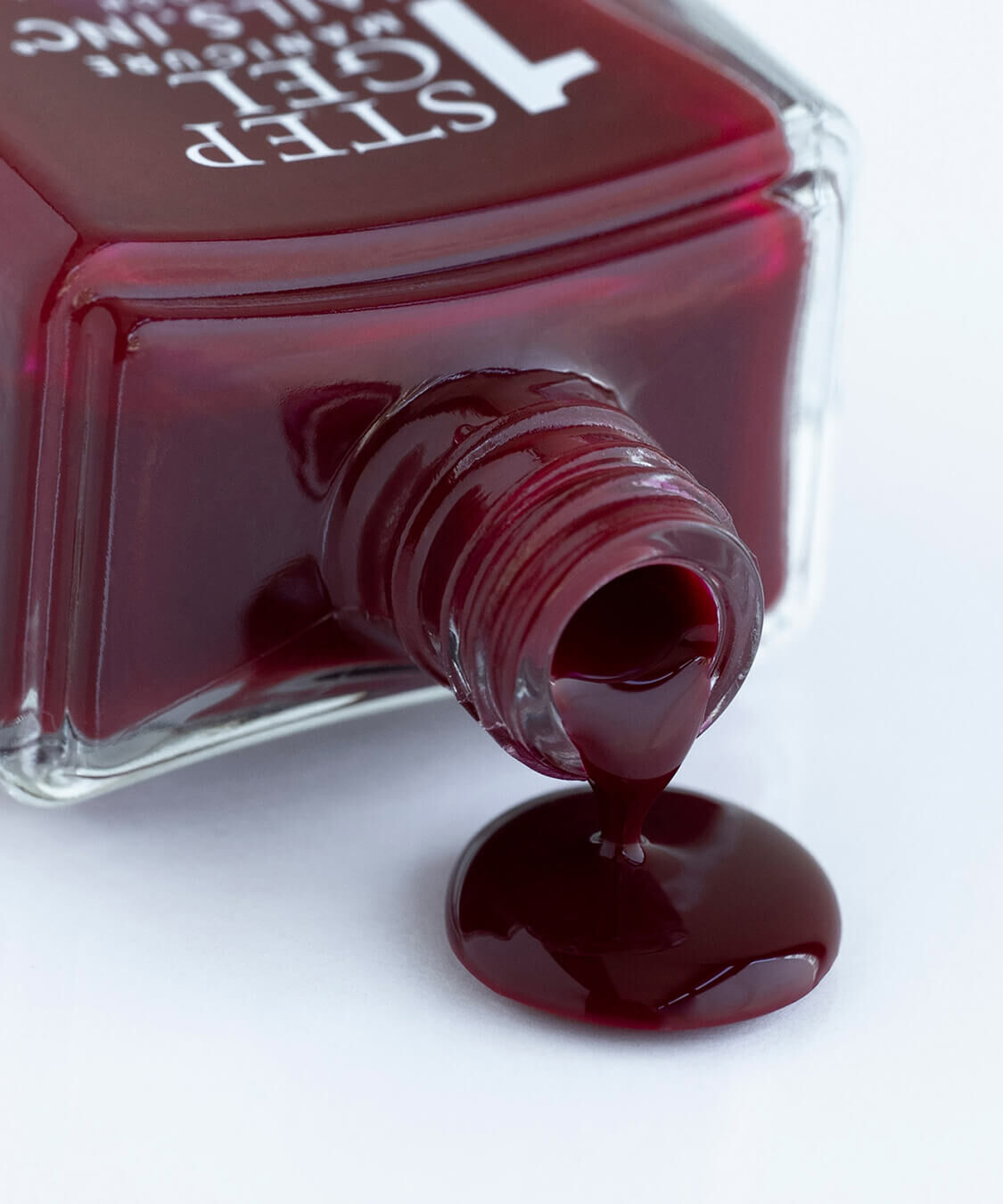 NAILS INC「1 STEP MANICURE Nail Bordeaux Duo」|ネイルカラー|