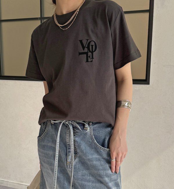  「voileワンポイントフロッキーロゴTEE」|Tシャツ・カットソー|チャコールグレー