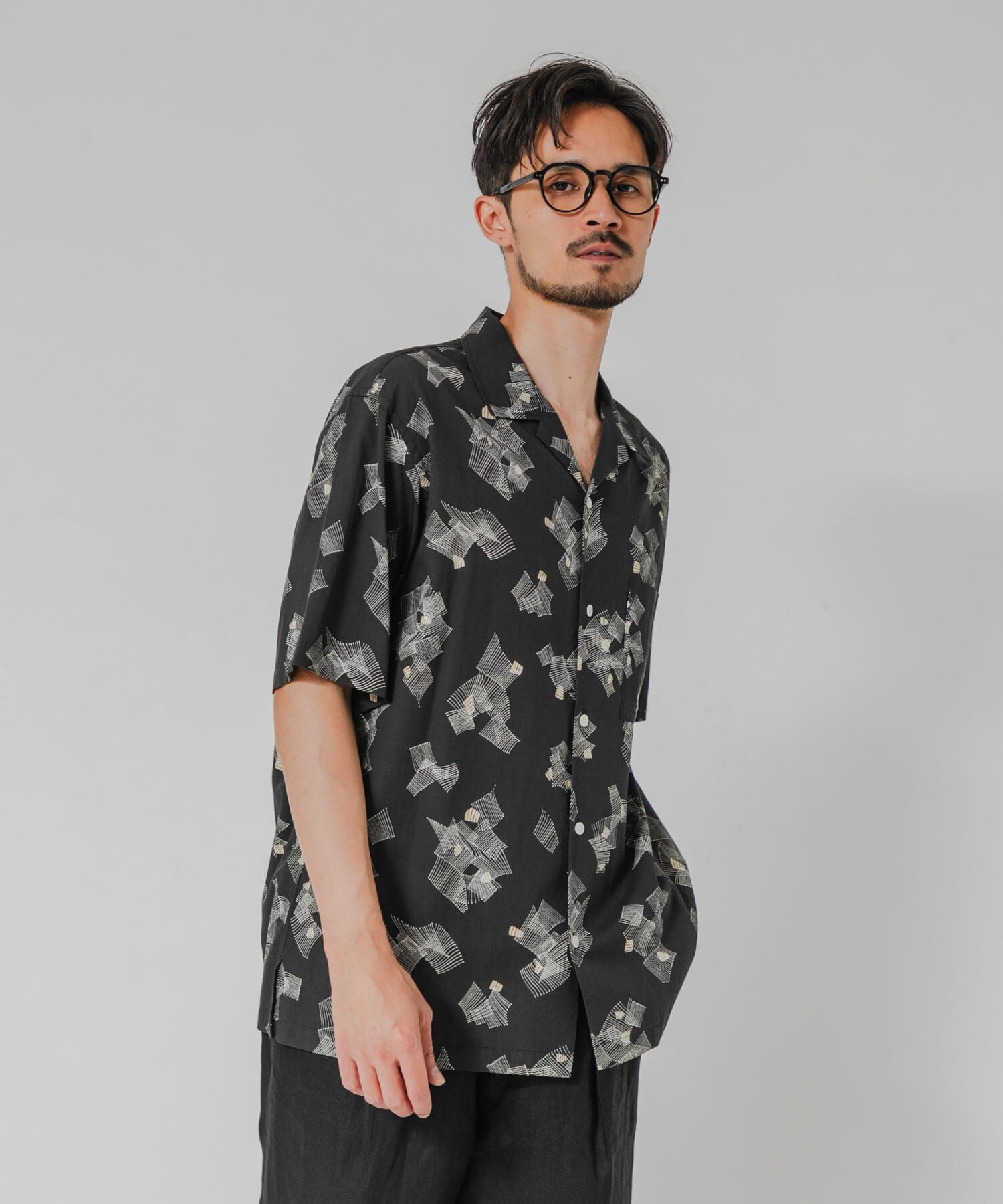 URBAN RESEARCH「LONGCHAMP OPEN COLLAR SHIRTS」|シャツ・ブラウス|