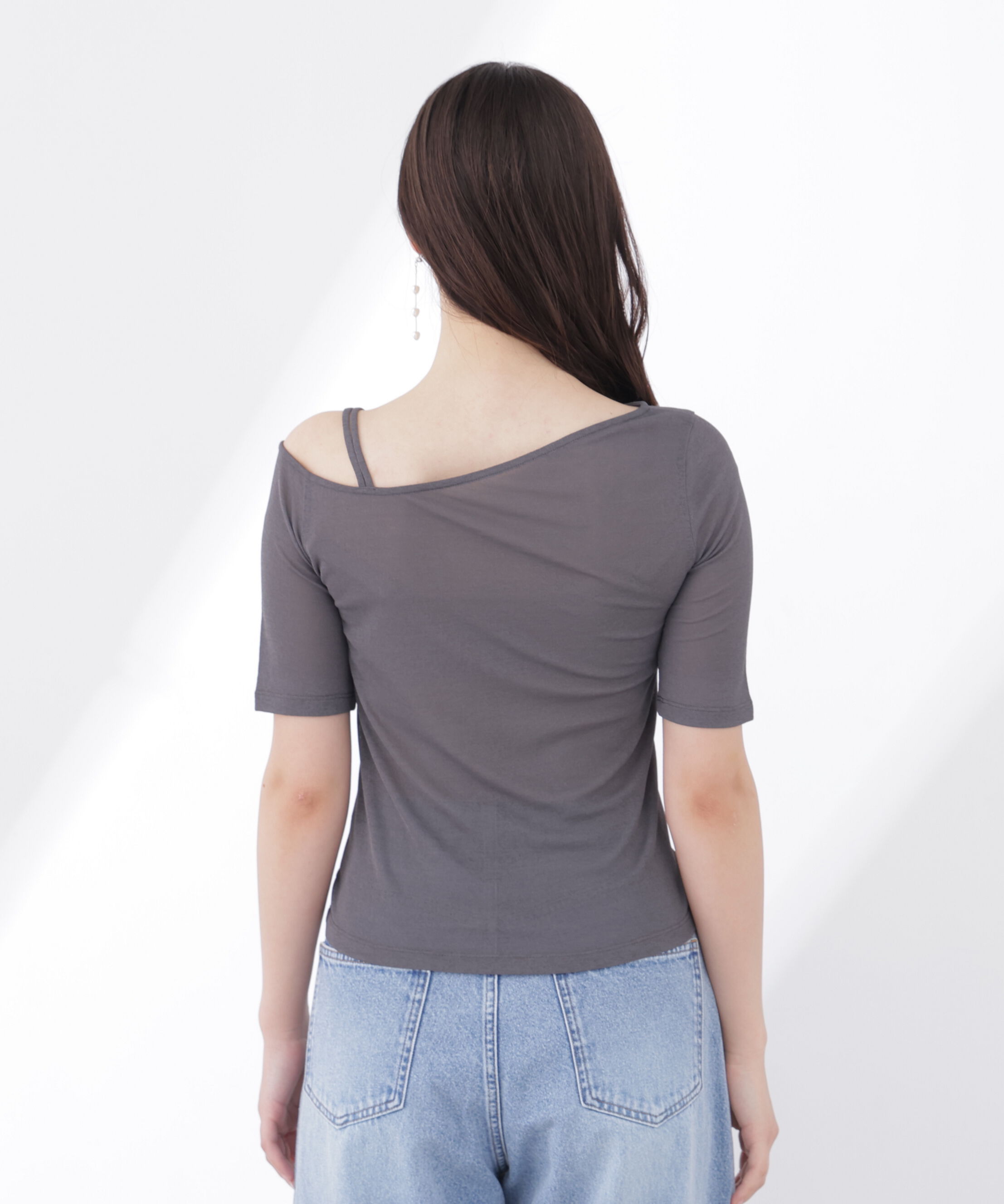 PROPORTION BODY DRESSING「〈a/mie〉アシメドロストカットソー26SS」|Tシャツ・カットソー|