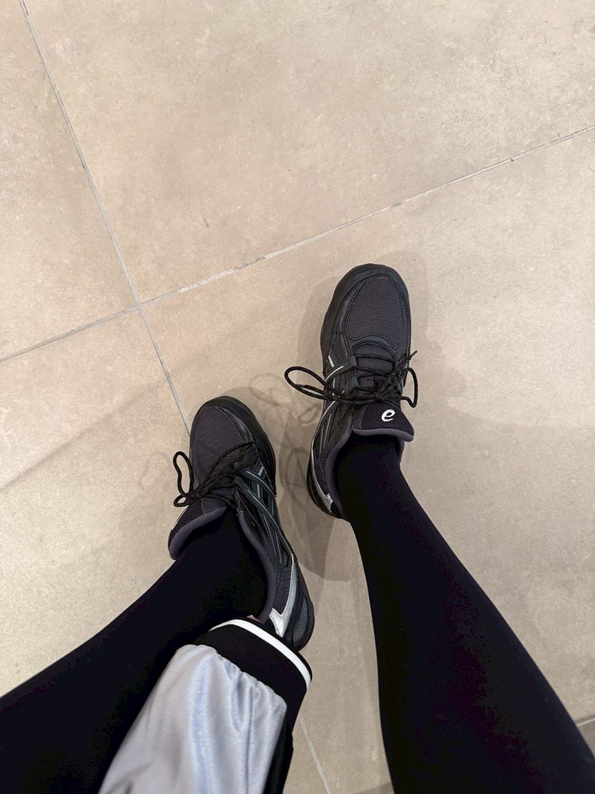  「【ASICS】HYPERSYNC」|スニーカー|