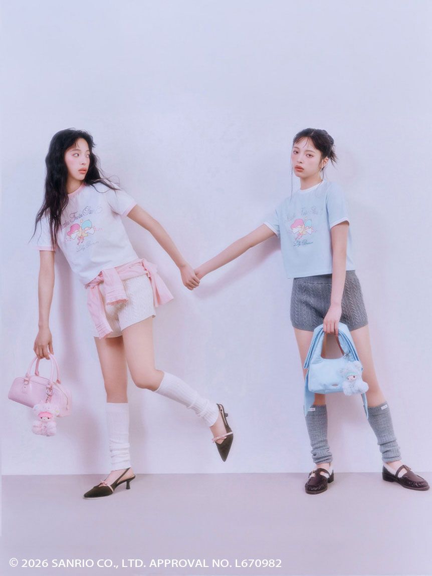 LILY BROWN「【リトルツインスターズ（キキ＆ララ）】ビジューTシャツ」|Tシャツ・カットソー|