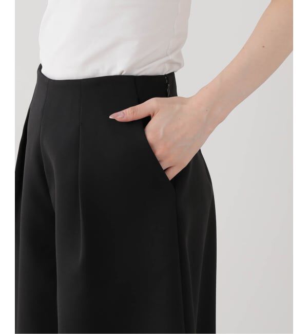  「【洗える】La Totalite ボンディングショートパンツ」|その他|