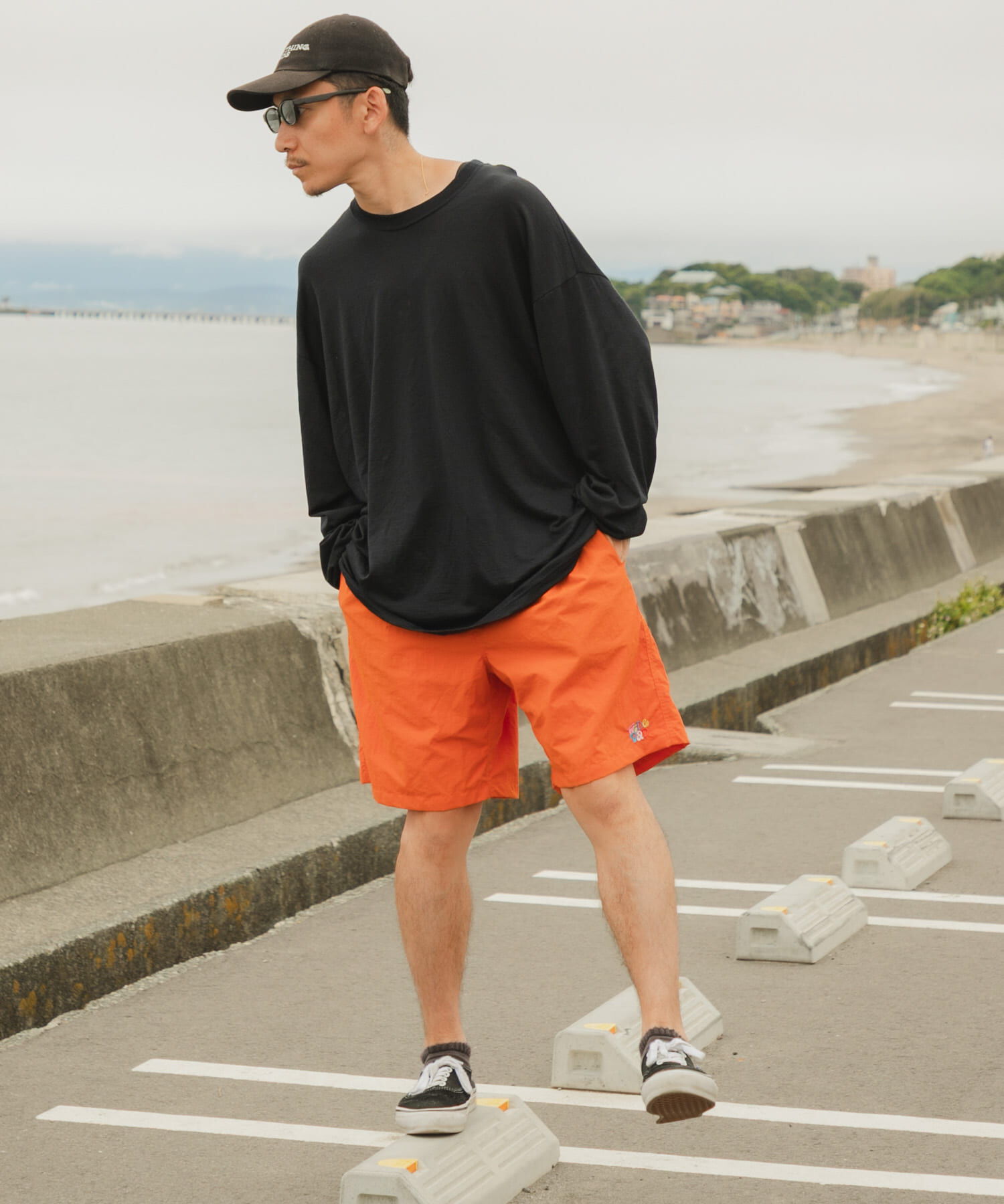 URBAN RESEARCH「Wide Dad　GRAPHIC SHORTS WITH HATCH」|その他|