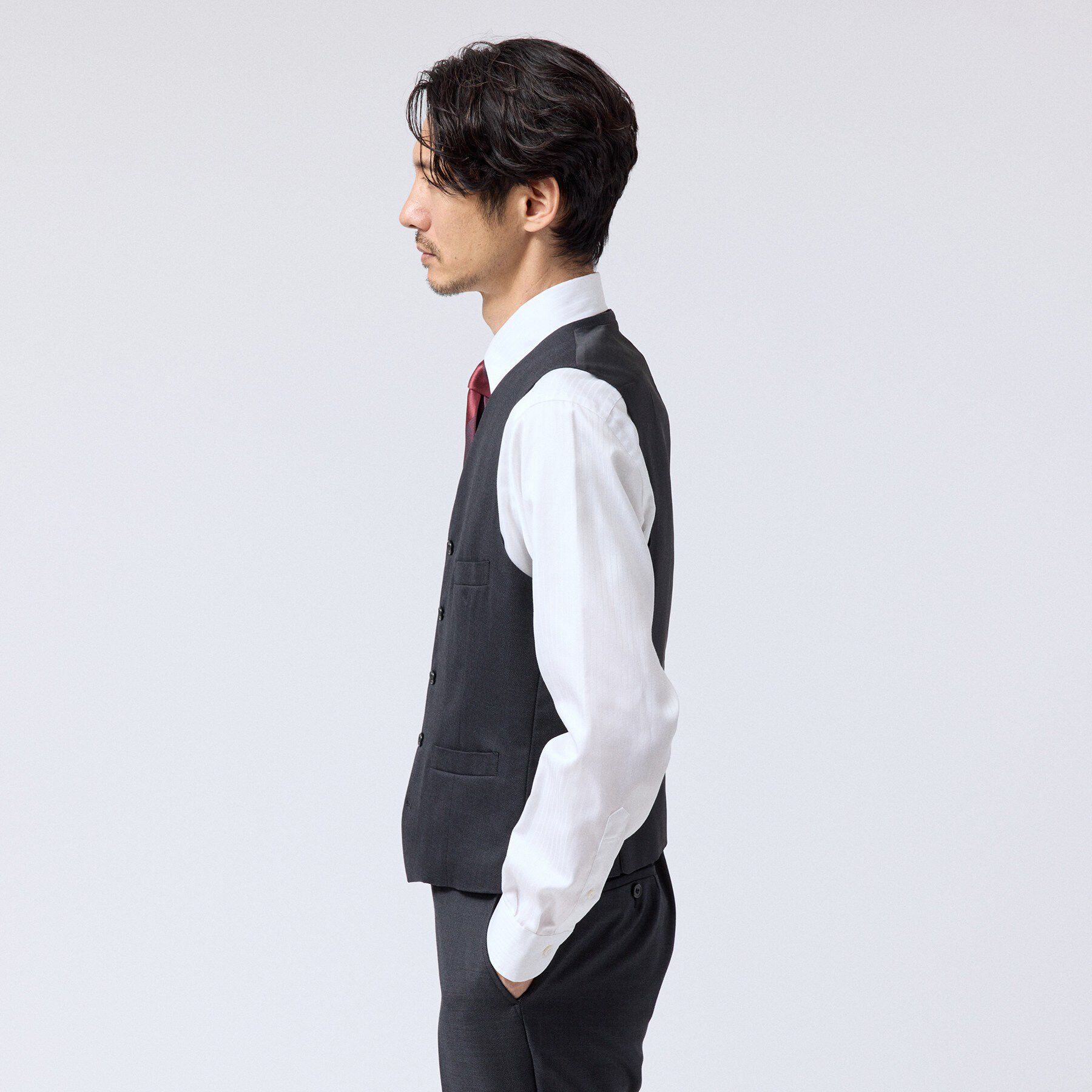 TAKEO KIKUCHI「シャイニー シャーク ピンヘッド ベスト」|スーツ|