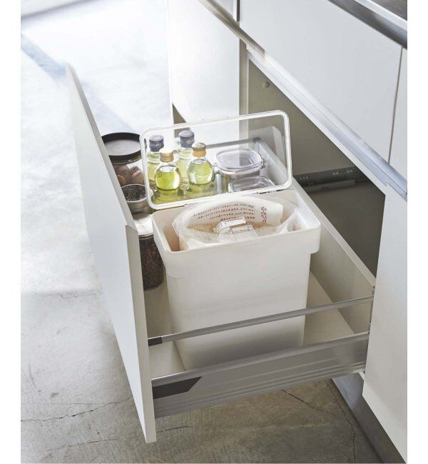 journal standard Furniture「《WEB限定予約》【tower/タワー】密閉 袋ごと米びつ 5kg 計量カップ付」|食器・キッチングッズ|