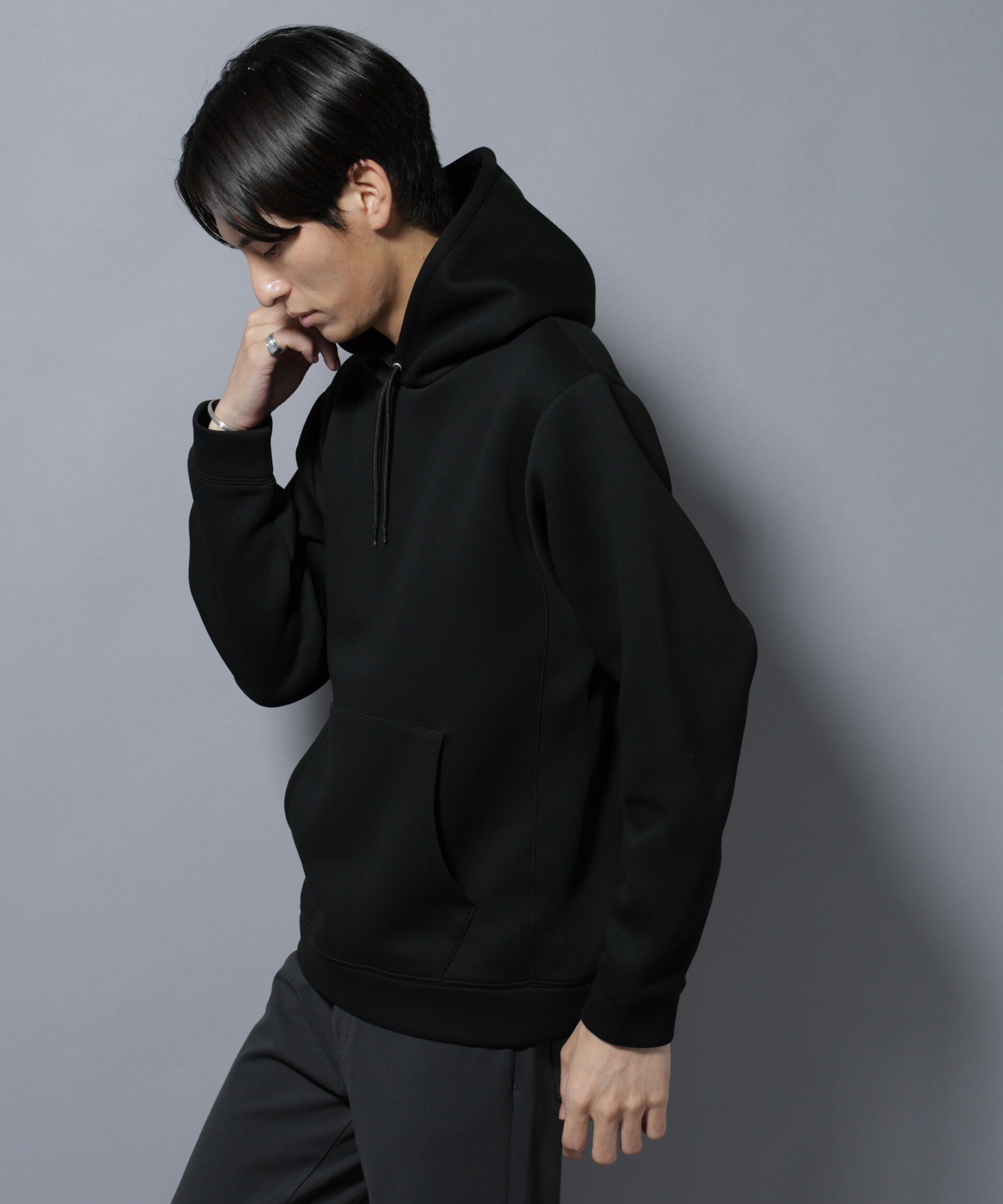 NANO universe「パネルダンボールフーディー 長袖(セットアップ可)」|Tシャツ・カットソー|ブラック