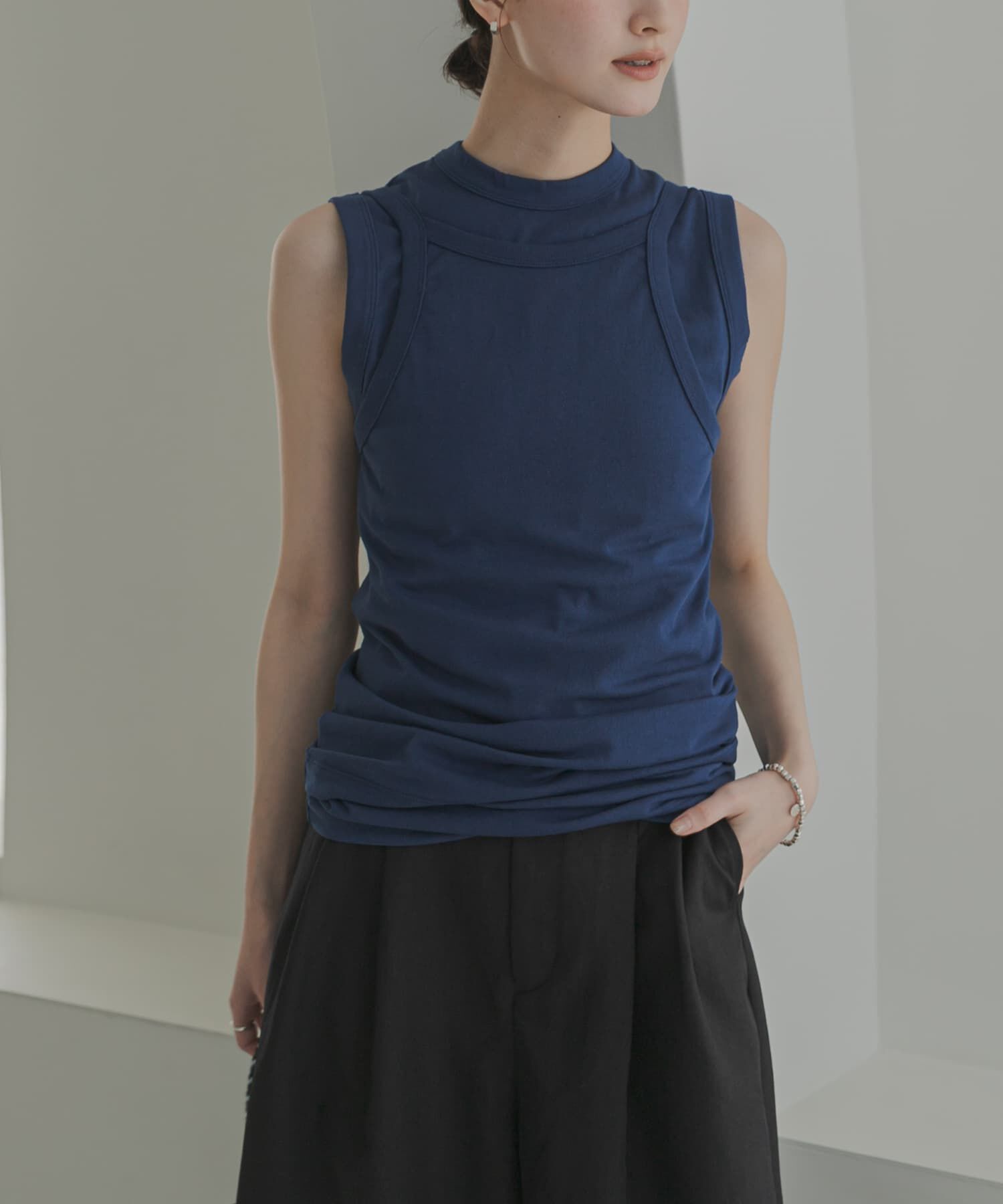 URBAN RESEARCH「onit　AMERICAN SLEEVE CAMISOLE」|キャミソール|ブルー