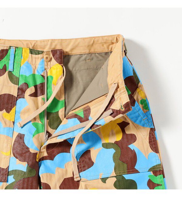 BEAMS PLUS「MIL Utility Easy Trousers Supima Herringbone Big Camo Print」|チノ|
