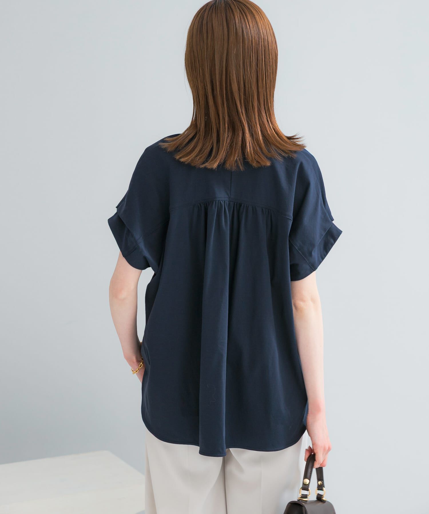 URBAN RESEARCH ROSSO「『WEB/一部店舗限定』汗染防止デザインボタンカットブラウス」|シャツ・ブラウス|