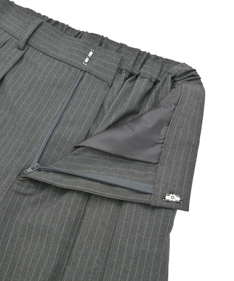 GARAGE OF GOOD CLOTHING「ストライプウールライク裾タックバレルパンツ」|その他|