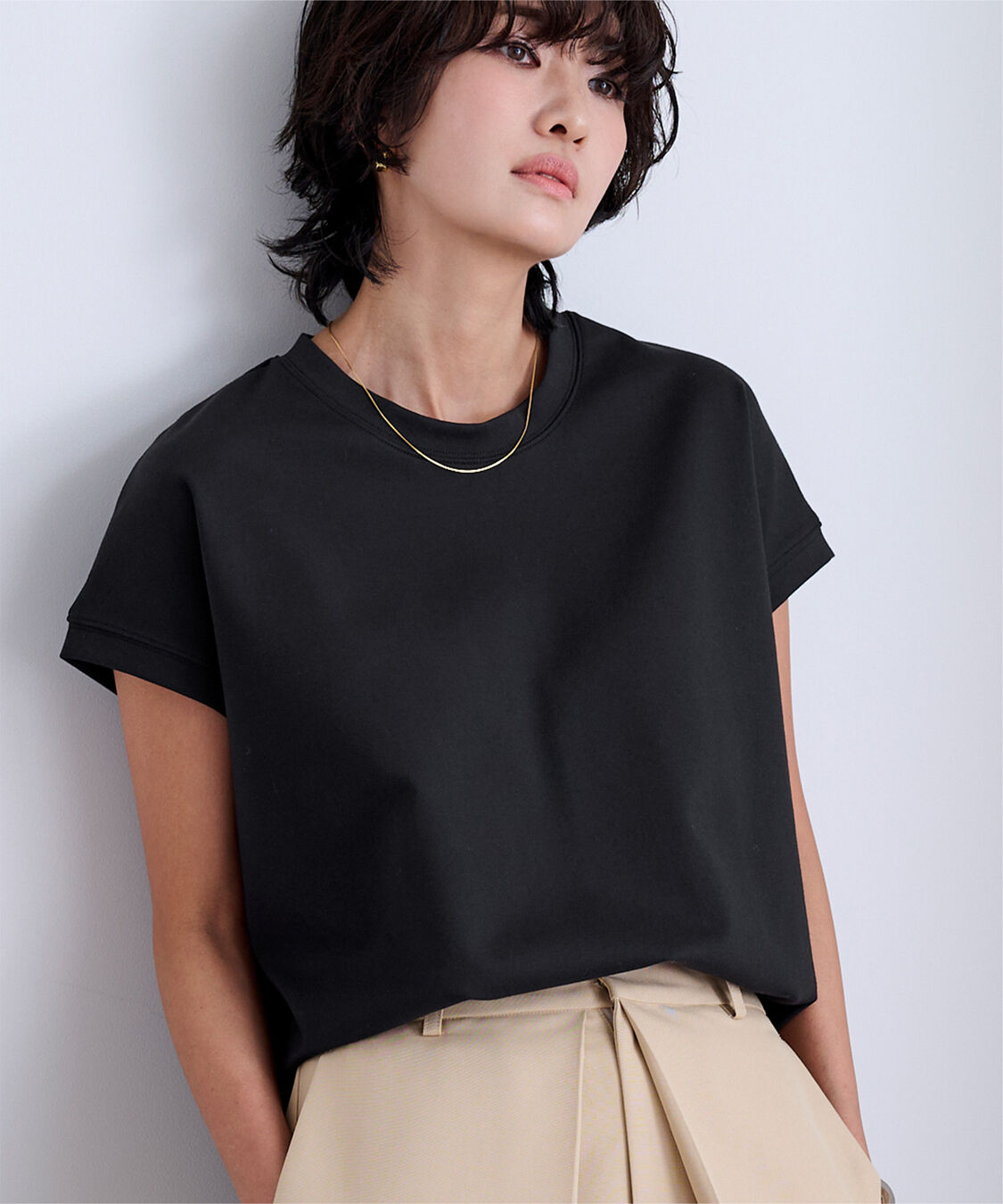 ur's「機能性カットソーフレンチスリーブトップス」|Tシャツ・カットソー|ブラック