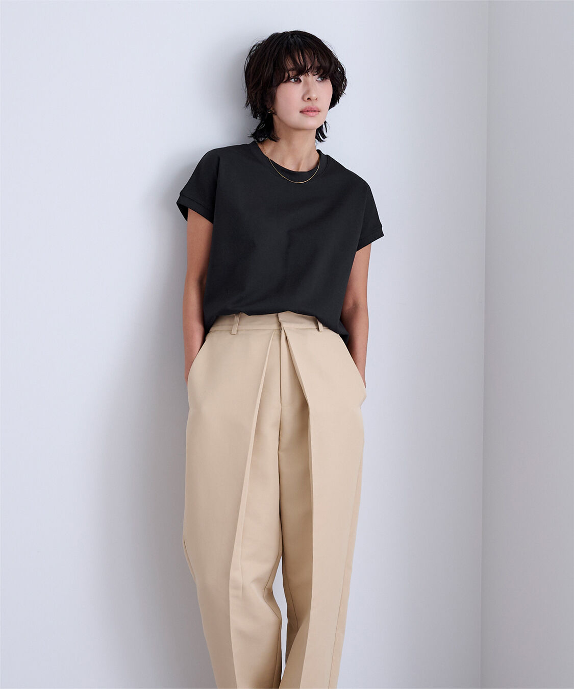 ur's「機能性カットソーフレンチスリーブトップス」|Tシャツ・カットソー|